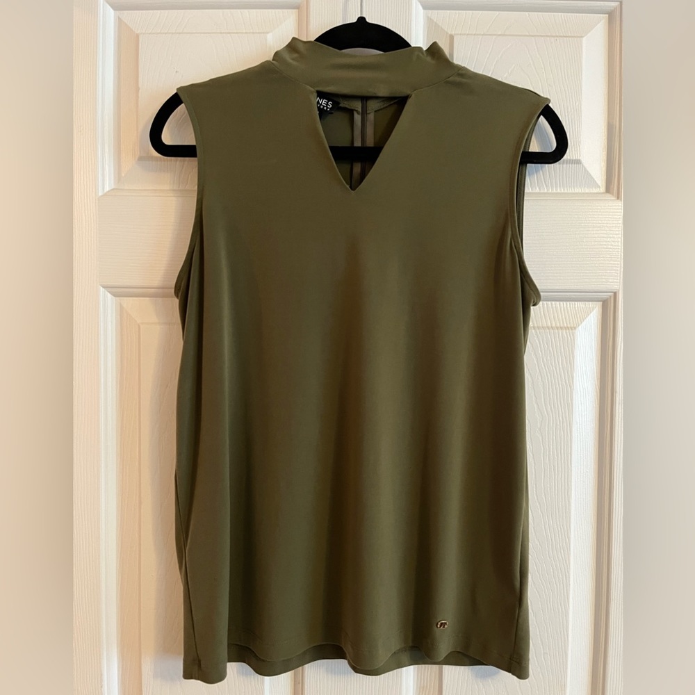 Dark green tank top blouse